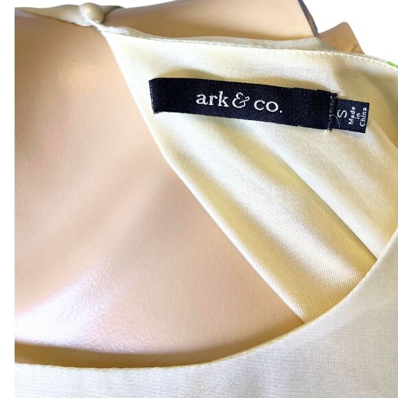 Ark & Co Floral Midi Dress Cutout Back & Bell Sleeves Boho Chic Resort  Small - Picture 4 of 11